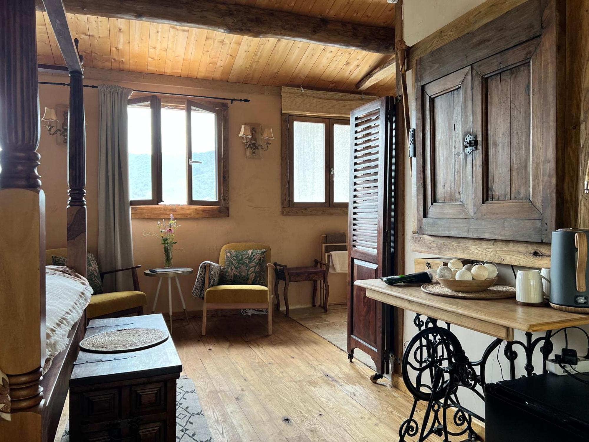 Les Magnels Bed and Breakfast Valleraugue Exteriör bild
